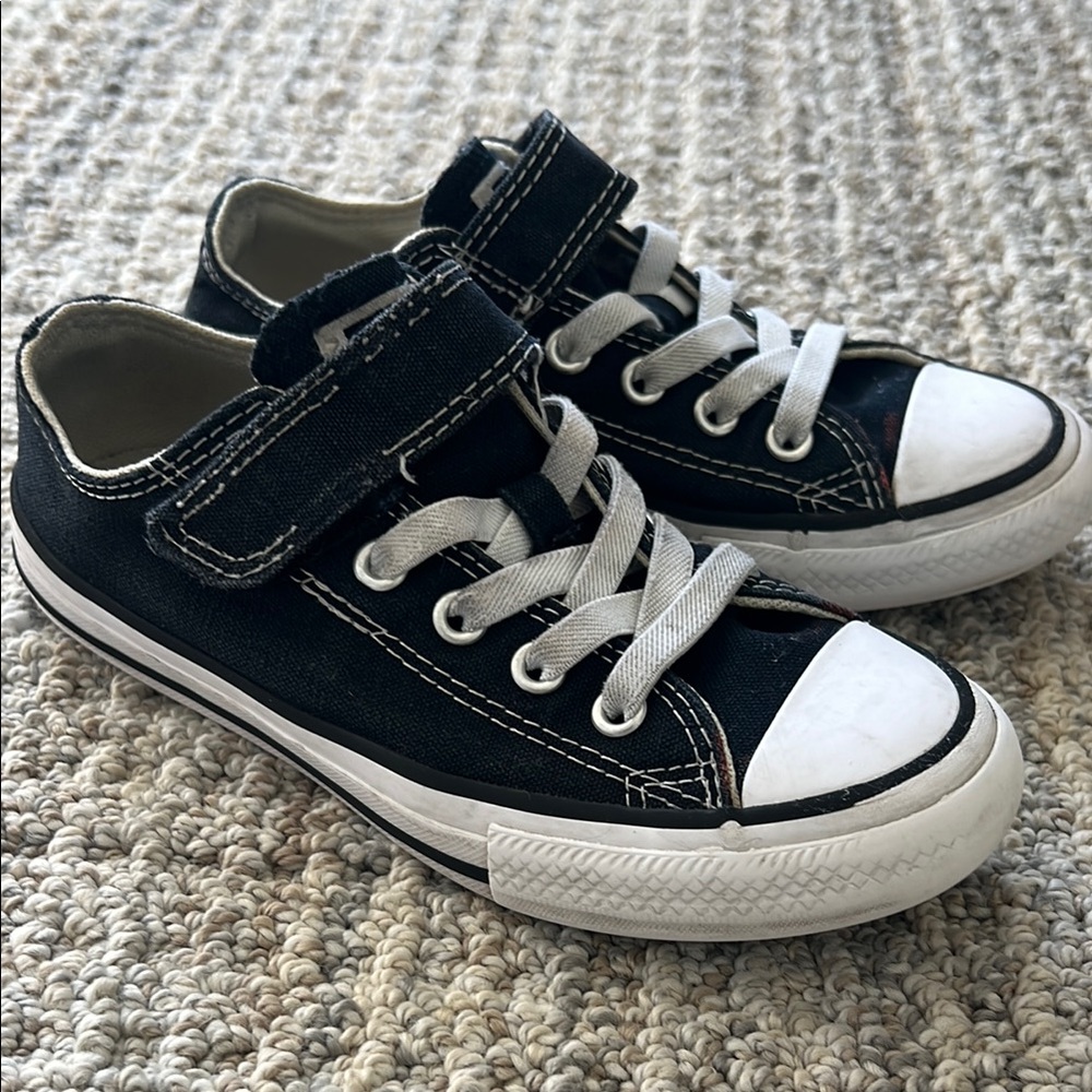 Black Kids Converse Shoes with Velcro Strap; Size 13